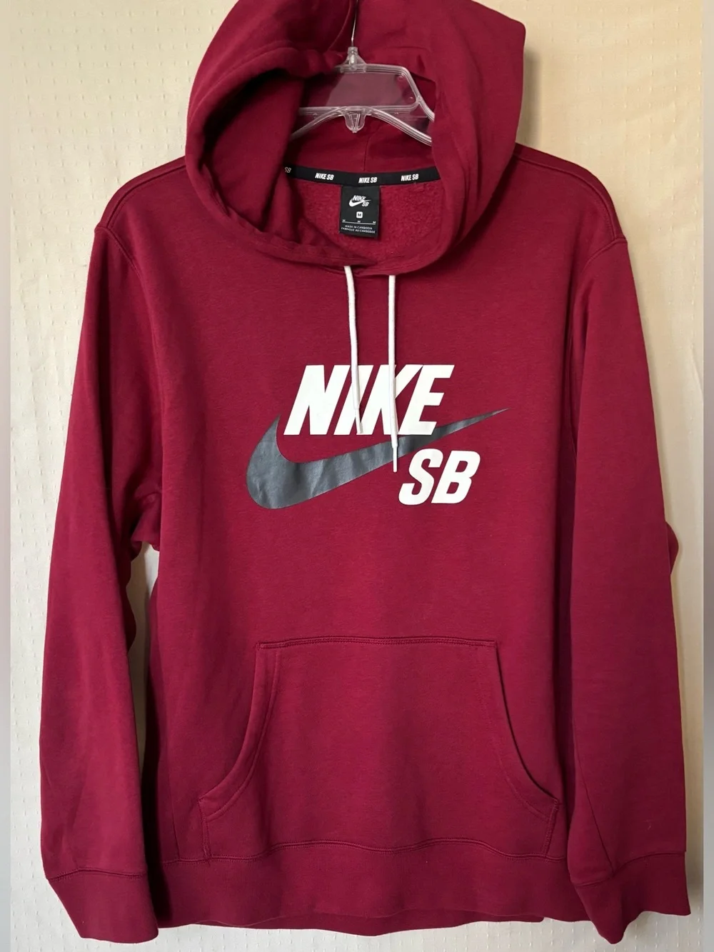Nike Women's Maroon Scoop-Neck Pullover Hoodie